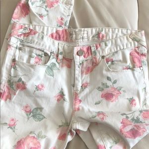 Free people floral skinny jeans